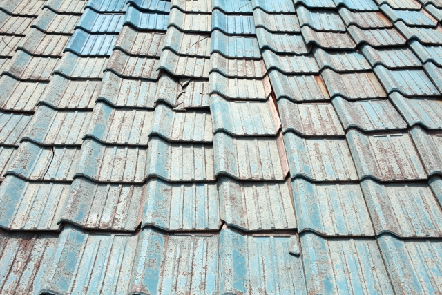 屋根のメンテナンスを教えて！リフォームの屋根カバー工法とは？